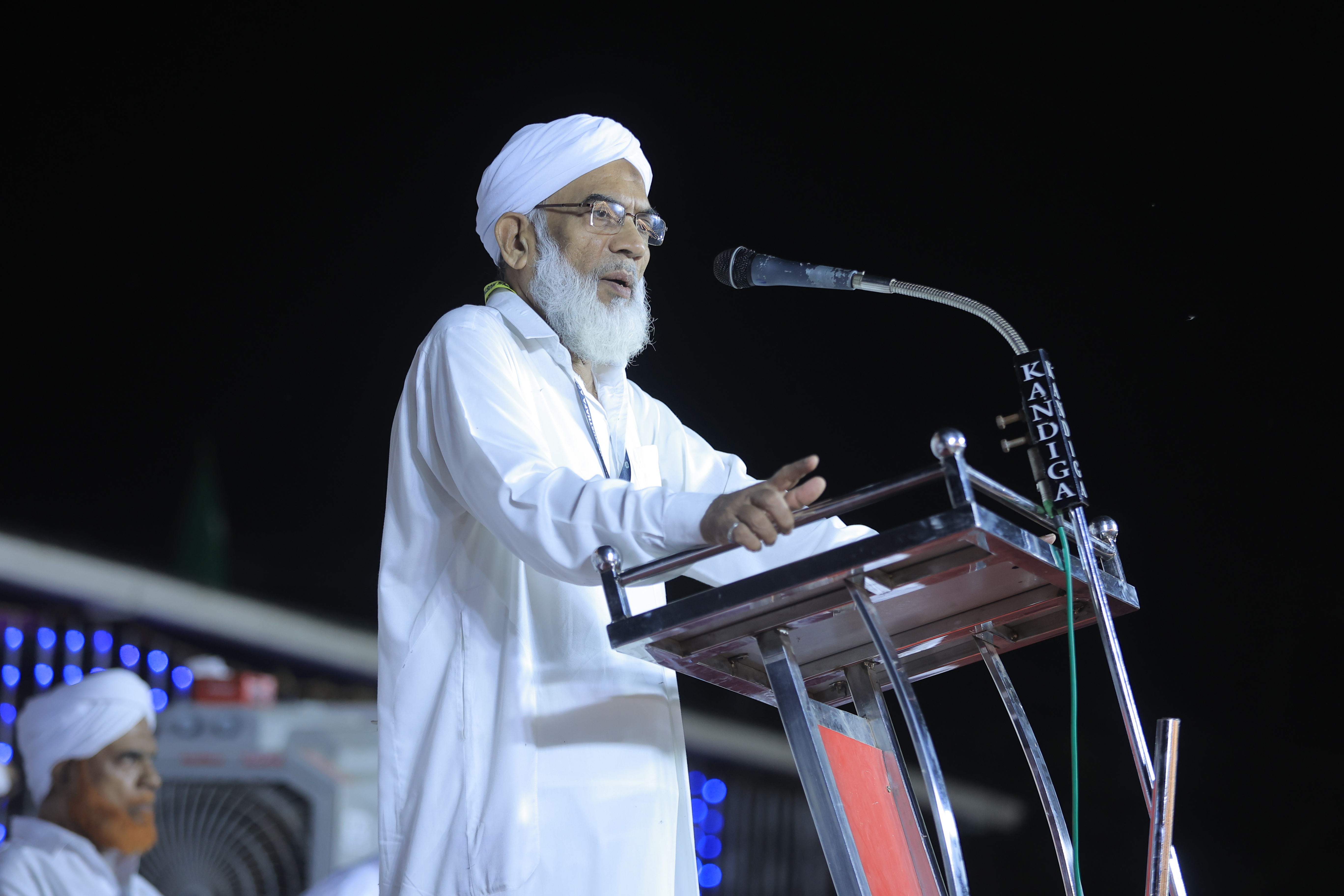 Scholars addressing the gathering